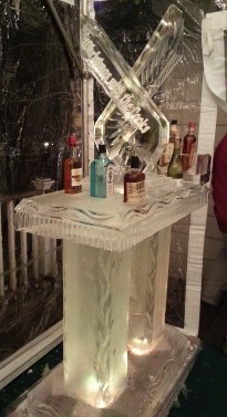 40 Inch Ice Bar with Shot Luge and Bottle Holders