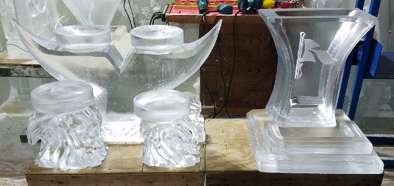 Ice Matters Small Shrimp Tower with Logo and Ceviche Holders - Whale Tail and Waves