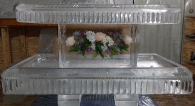 Two Tier Tray with Silks frozen into support leg - detailed