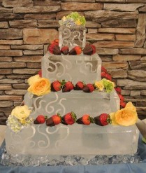 Ice Matters Pyramid Tray with Snowfilled Swirls